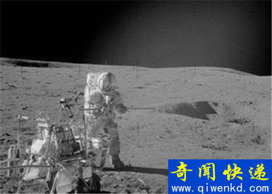 外星人基地在月球被发现 外形似金字塔