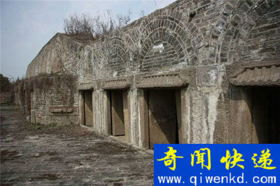 成都地铁施工 竟然挖出明代太监古墓群