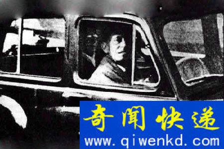 2、后座上的鬼影