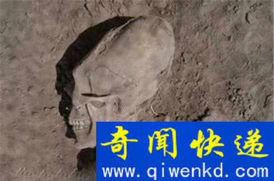 超级黑洞人类的死穴 外星人或已将黑洞占为己有!