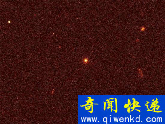 休眠超级黑洞宇宙中苏醒 吃太阳毫不费劲