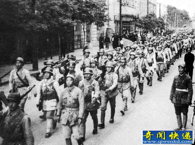 这一战华野发生分歧,粟总改变计划,改而支持陈老总,歼敌5万