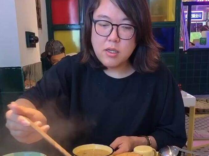 浪味仙是男的女的