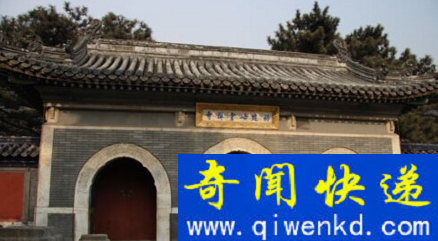 潭柘寺