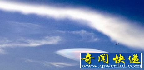 厦门上空惊现ufo云彩