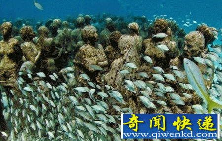 神秘海底人