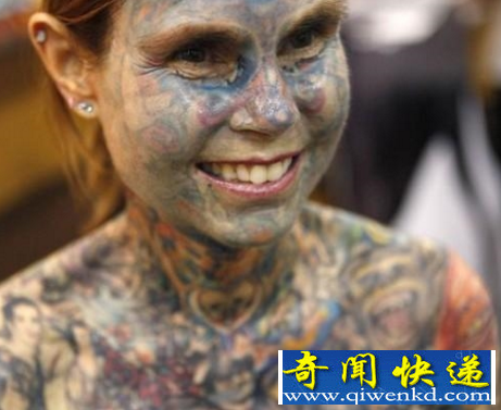 世界上纹身最多的女人