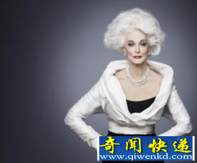 世界上年龄最大的t台模特