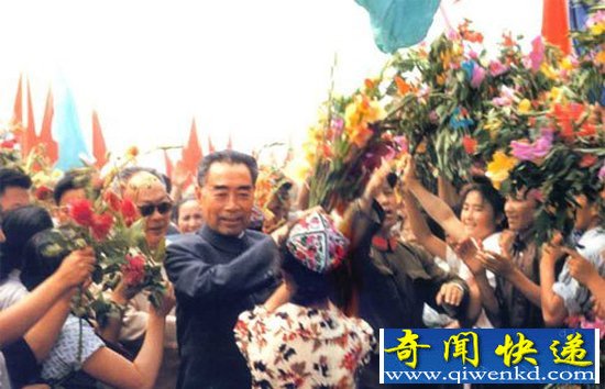 周恩来一生二十四个字震惊世人 是第一个提出死后不留骨灰的人