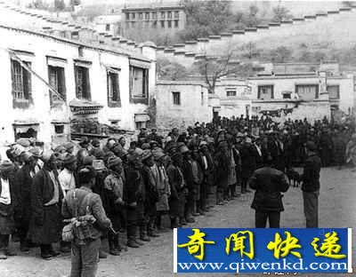 1959年人民解放军平息西藏叛乱