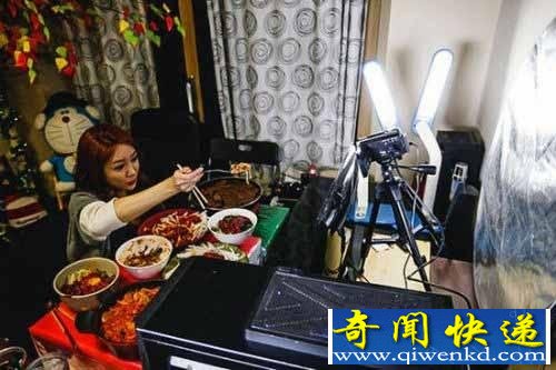 吃饭也能挣钱? 韩美女直播吃饭月入九万