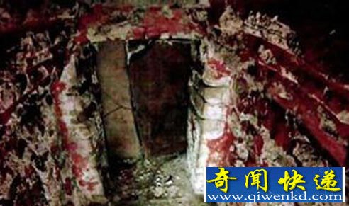 神秘古墓群中惊现永不决流的石棺泉水