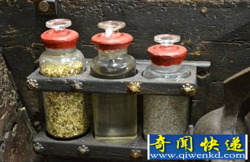 新泽西州拍卖吸血鬼屠杀工具箱