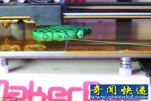 聪明的3D打印机 “尤达大师” 拥有令人吃惊的细节