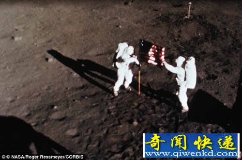 阿姆斯特朗历史上第一个登上月球并在月球上行走的人