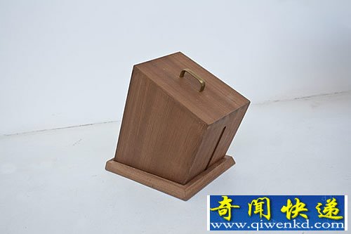 Hole In The Floor 入地洞的抽屉 可根据自己的喜好组合