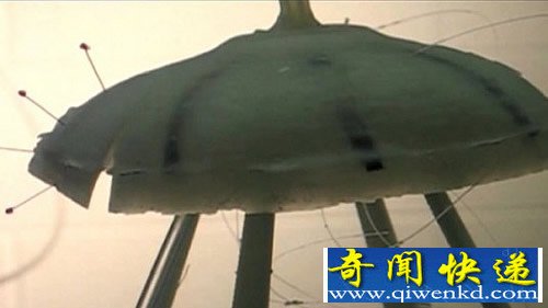 Robojelly水母机器人 未来的水下侦察兵以氢作为燃料