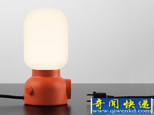 Plug台灯 集成插座 扩展更多可用的插座