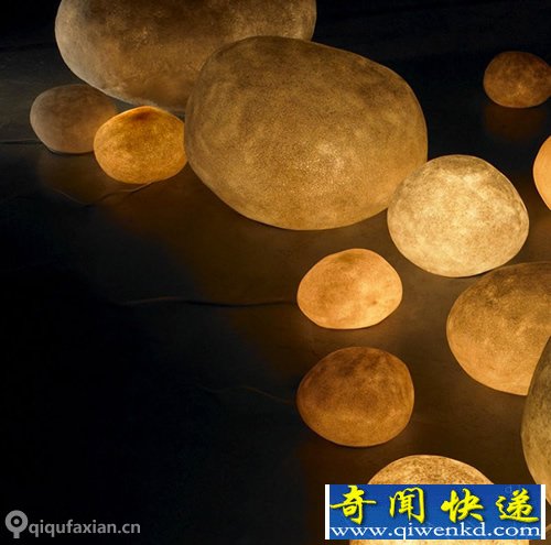 发光的岩石灯 给空间自然温暖的气氛