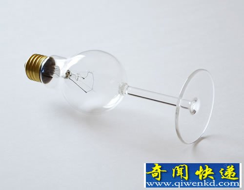 毫不相干 glass light玻璃杯灯泡