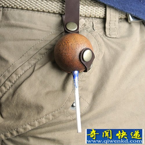 棒棒糖的保护套 实木加皮革材质坚实而且耐用