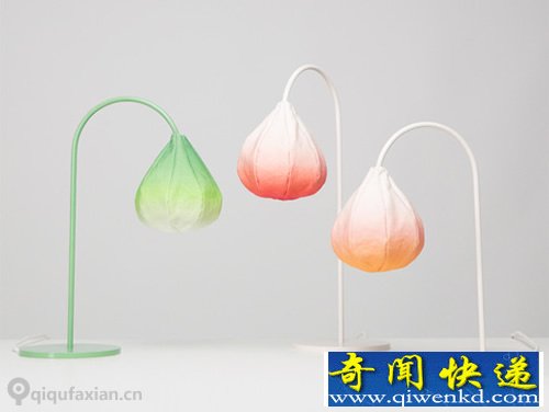 Bloom台灯 自然的联想 更像游荡在黑暗中的灯笼