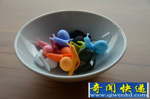 party snail 一碗彩色的蜗牛 可以固定我们袋泡茶的绳子