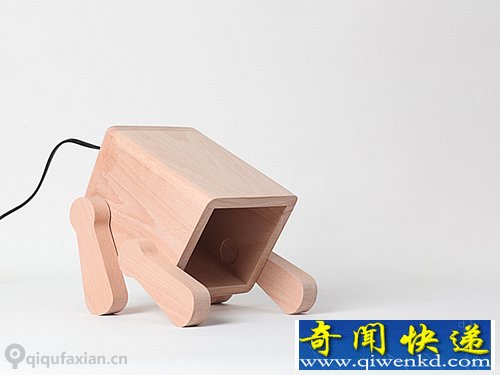Playful Frank 好玩的狗狗灯 很萌很可爱