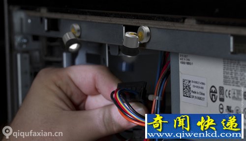 Ions 小灯大用处 主要用于各种维修方面的照明