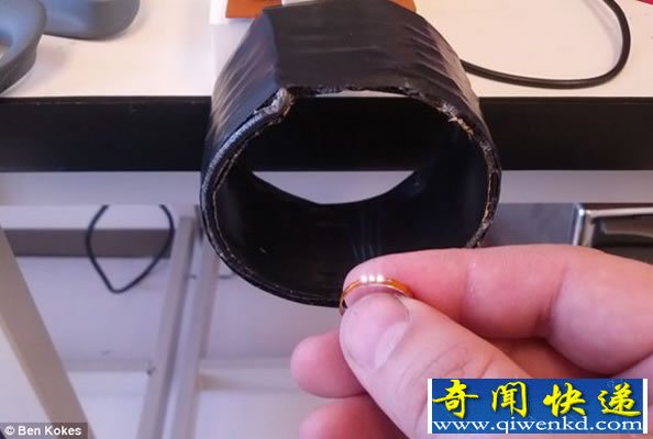 订婚戒指亮起时 未婚夫就在附近
