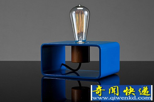 Section 美丽的灯泡 采用原木烤漆底座