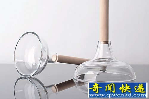 COUVERCLE 敲一下 皮搋子 用于传唤