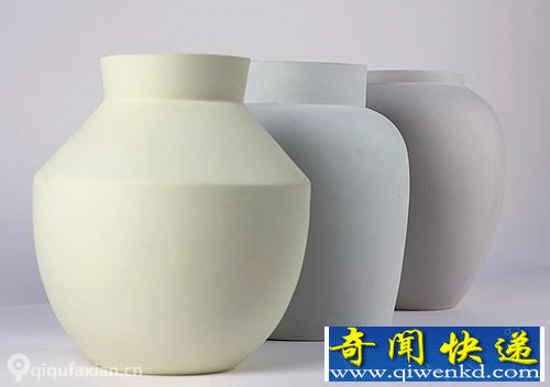 Curious 里外里 层层是花瓶 更多的是艺术成分