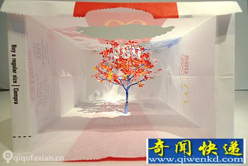 麦当劳包装袋挖出两个洞 变出一棵树