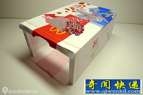 麦当劳包装袋挖出两个洞 变出一棵树