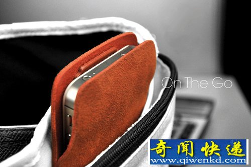 nano stand pouch 不仅是一个简单的手机套 还是一个支架