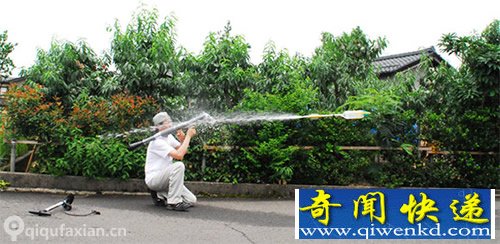 发射水火箭 RPG-7饮料瓶发射器 真实感十足