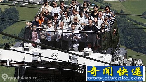 瑞士推出世界上第一辆敞篷缆车 可以容纳60名乘客