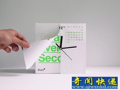 Calenclock 2012 是一个时钟和月历的结合设计