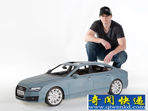 奥迪A7纸玩具 245小时才完成整个制作