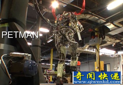 PETMAN 会出汗的机器人 能够通过释放热量和液体