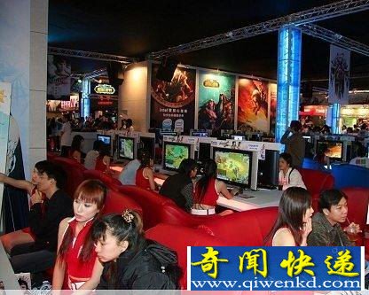 【暴笑〗网吧里让你目瞪口呆的最牛一幕(图)