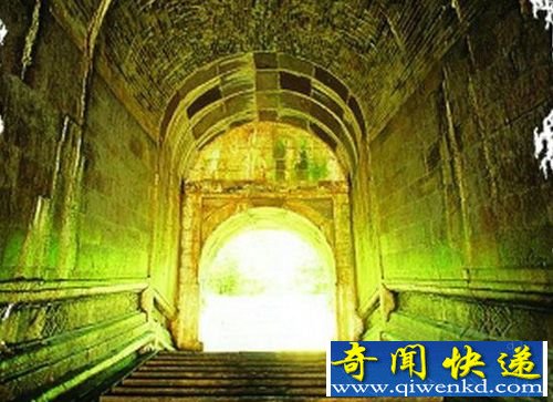 神奇的古墓长明灯 揭长明灯不熄之谜