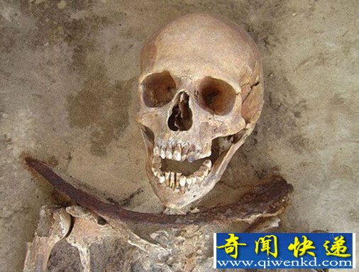 神秘的古楼兰 复原3800年前“楼兰美女”木乃伊