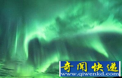 挪威MoiRana镇追逐绚丽极光