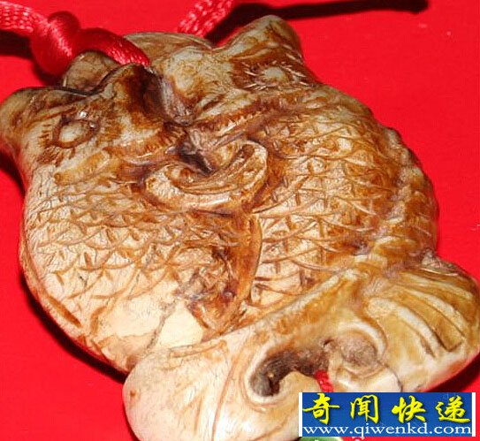 揭秘:双鱼玉佩未解之谜 彭加木独行罗布泊去向何方