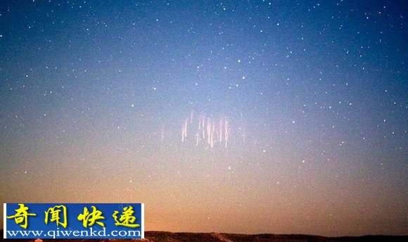 红光在雷雨云的上方闪过 被称为“瞬态发光事件”