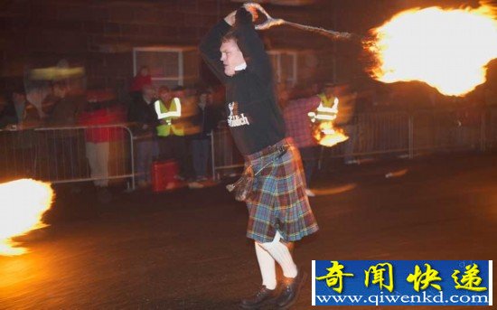 天下12种奇特年俗 你知道几个?