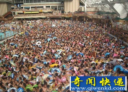 世界9大最拥挤的地方 中国青岛和香港入围