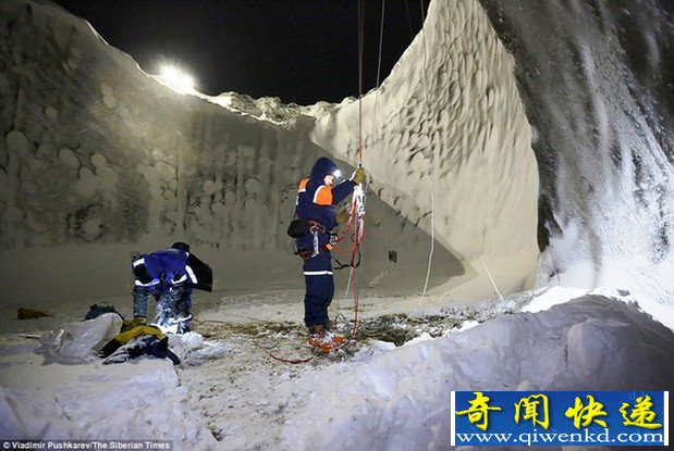 西伯利亚惊现“末日天坑”令人口瞪目呆